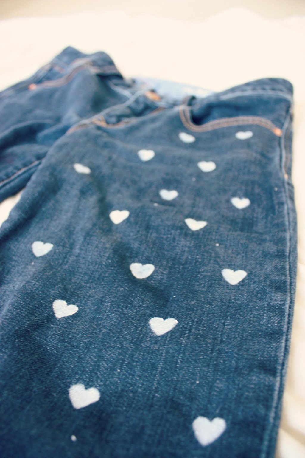 DIY Heart Patterned Jeans + featured by Top US Craft Blog + The Pretty Life Girls