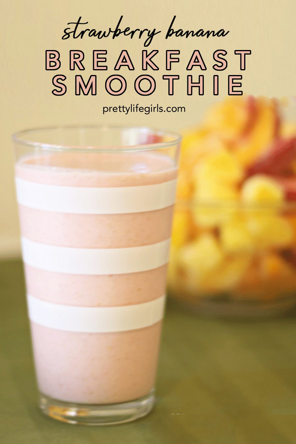 Easy Breakfast Smoothie Recipe featured by top US food blog, The Pretty Life Girls