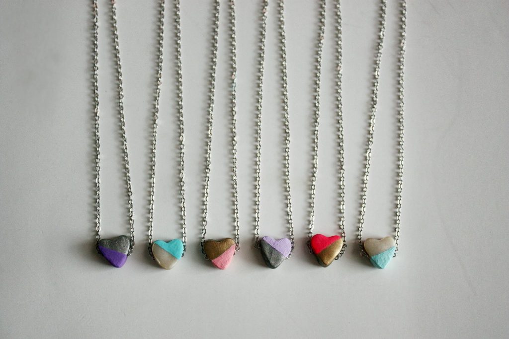 DIY Hand-Painted Clay Heart Necklaces + featured by Top US Craft Blog + The Pretty Life Girls