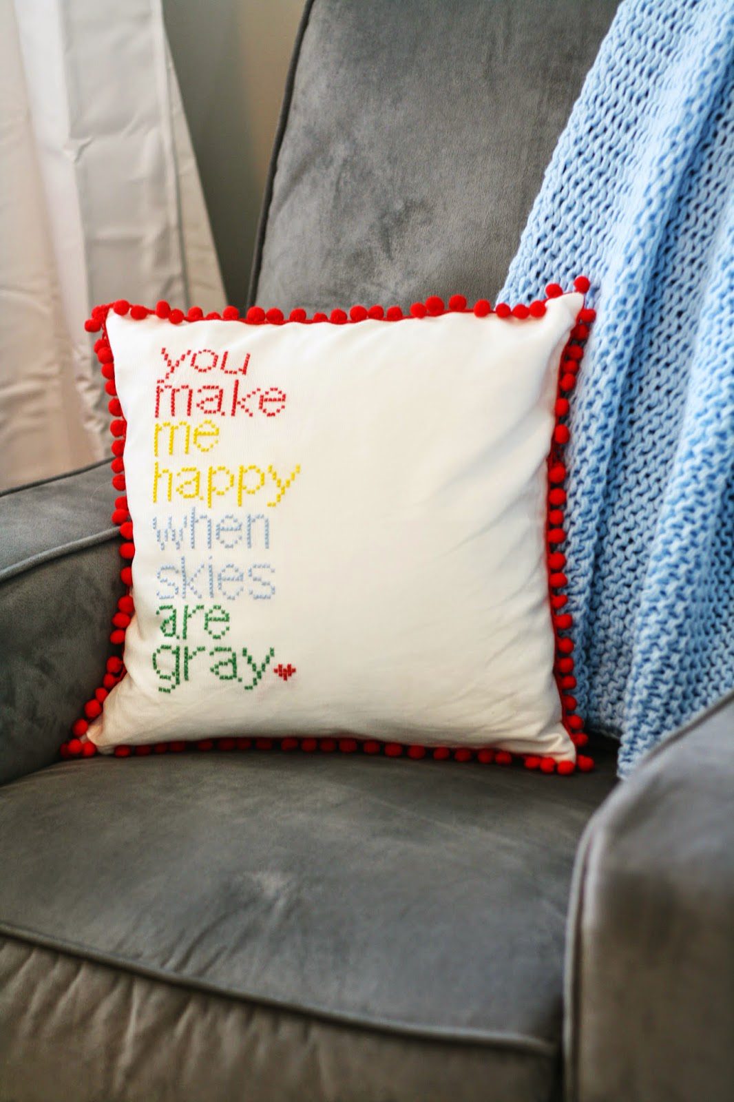 DIY Cross Stitch Pillow, a tutorial featured by top US craft blog, The Pretty Life Girls