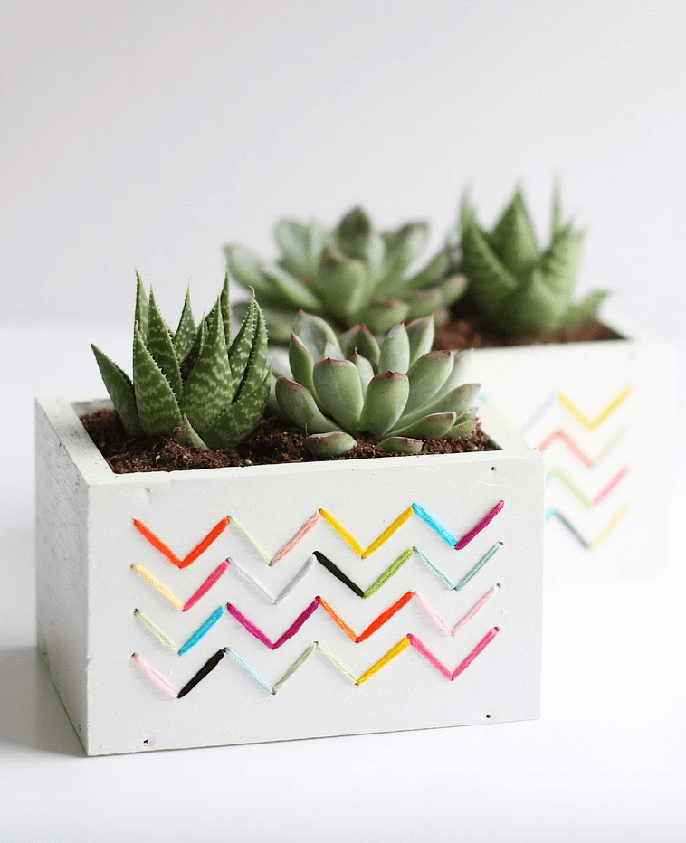 10 Spring Projects You Need to Make + featured by Top US Craft Blog + The Pretty Life Girls: DIY Stitched Planters