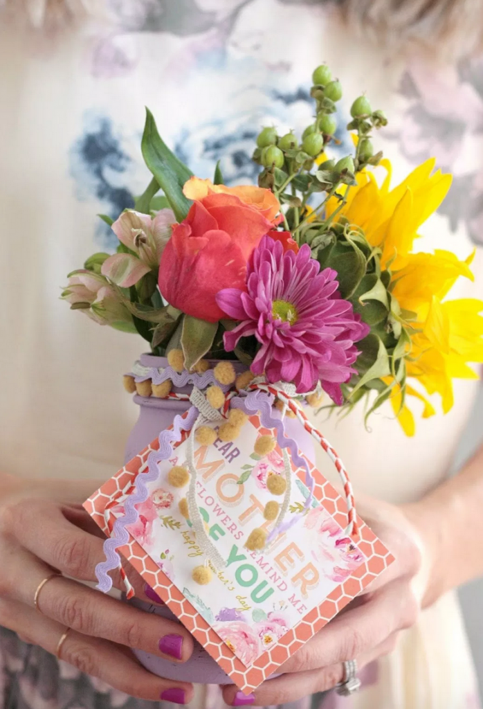 10 Spring Projects You Need to Make + featured by Top US Craft Blog + The Pretty Life Girls: DIY Mason Jar Vase