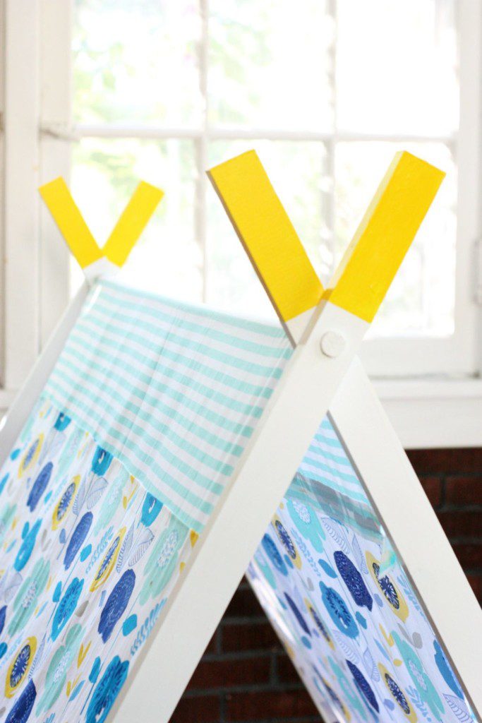 diy-kids-play-tent-diy-craft-projects-the-pretty-life-girls