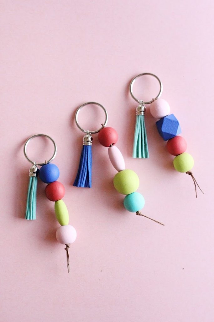Holiday Shopping 2021: Top 10 Easy Christmas Craft Gift Ideas for Kids (they'll LOVE these!) + a tutorial featured by Top US Craft Blog + The Pretty Life Girls: + Easy DIY Beaded Keychains