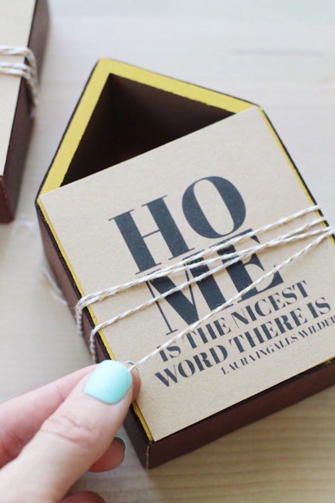 Unique Housewarming Gift Ideas with a FREE Printable Gift Tag | The ...
