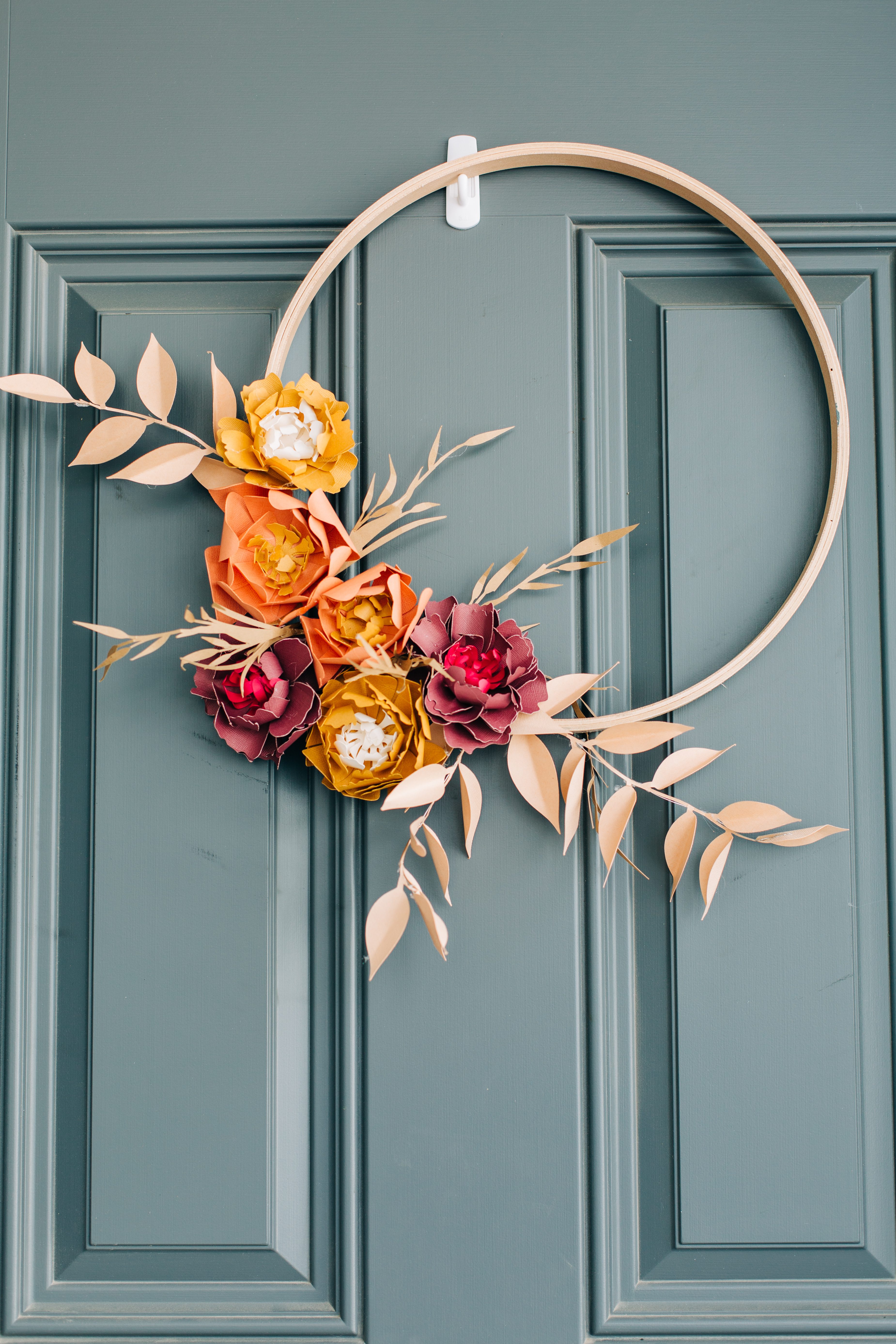 Paper Flower Embroidery Hoop Wreath - DIY Fall Wreaths
