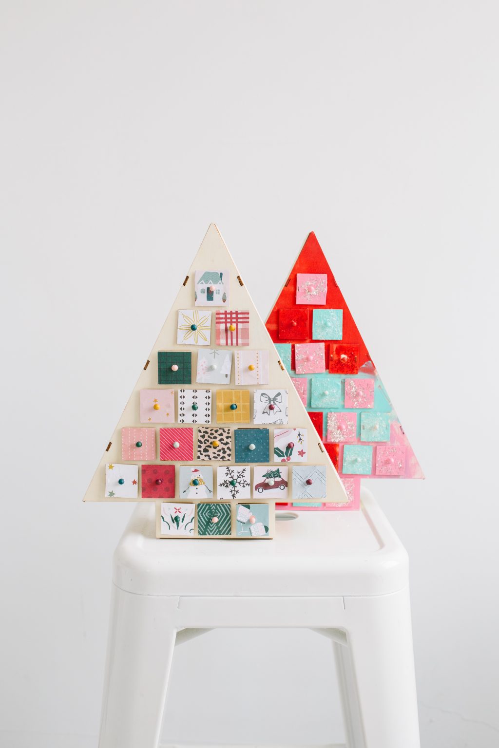 DIY Christmas Tree Advent Calendar Step by Step Tutorial + a tutorial featured by Top US Craft Blog + The Pretty Life Girls