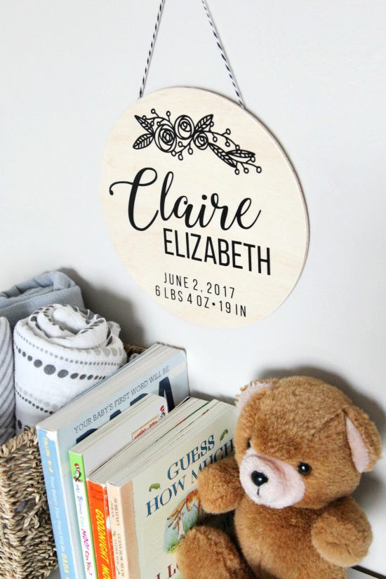 How to Make a Personalized Baby Birth Stats Sign + a tutorial featured by Top US Craft Blog + The Pretty Life Girls