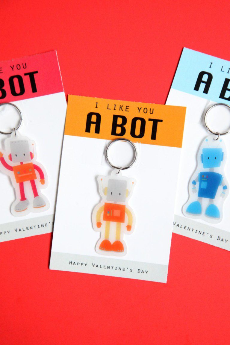 DIY Shrink Plastic Robot Keychain Valentine with Free Printable The Pretty Life Girls
