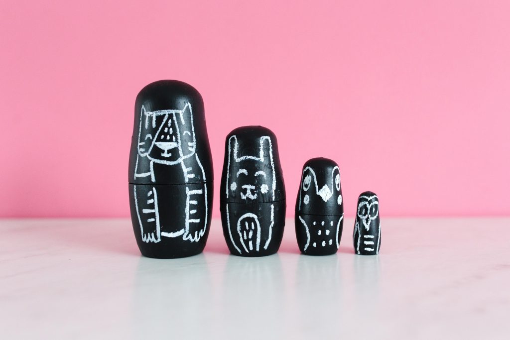 DIY Chalkboard Russian Nesting Dolls + a tutorial featured by Top US Craft Blog + The Pretty Life Girls