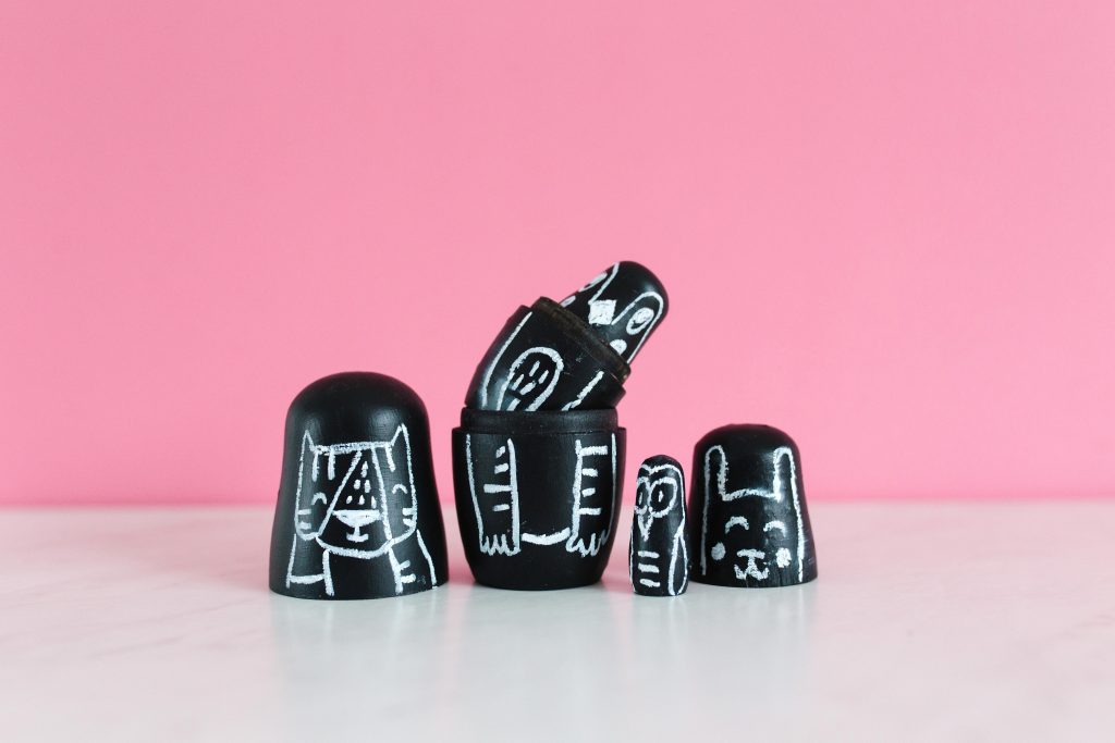 DIY Chalkboard Russian Nesting Dolls + a tutorial featured by Top US Craft Blog + The Pretty Life Girls