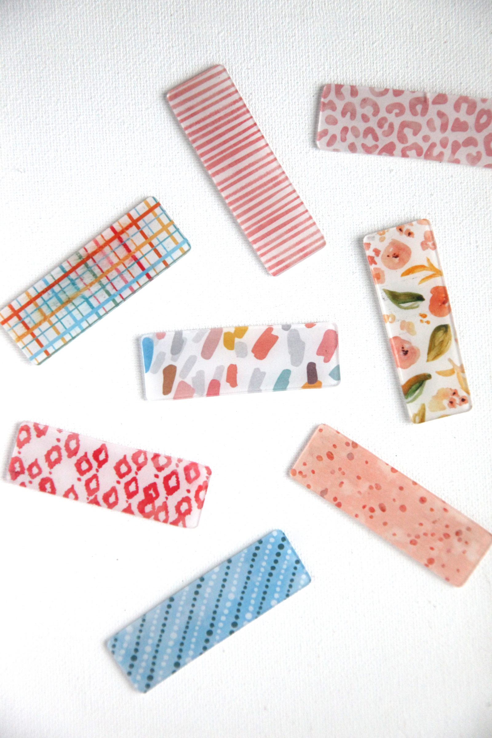 DIY Shrink Plastic Barrettes: a Step by Step Tutorial + a tutorial featured by Top US Craft Blog + The Pretty Life Girls