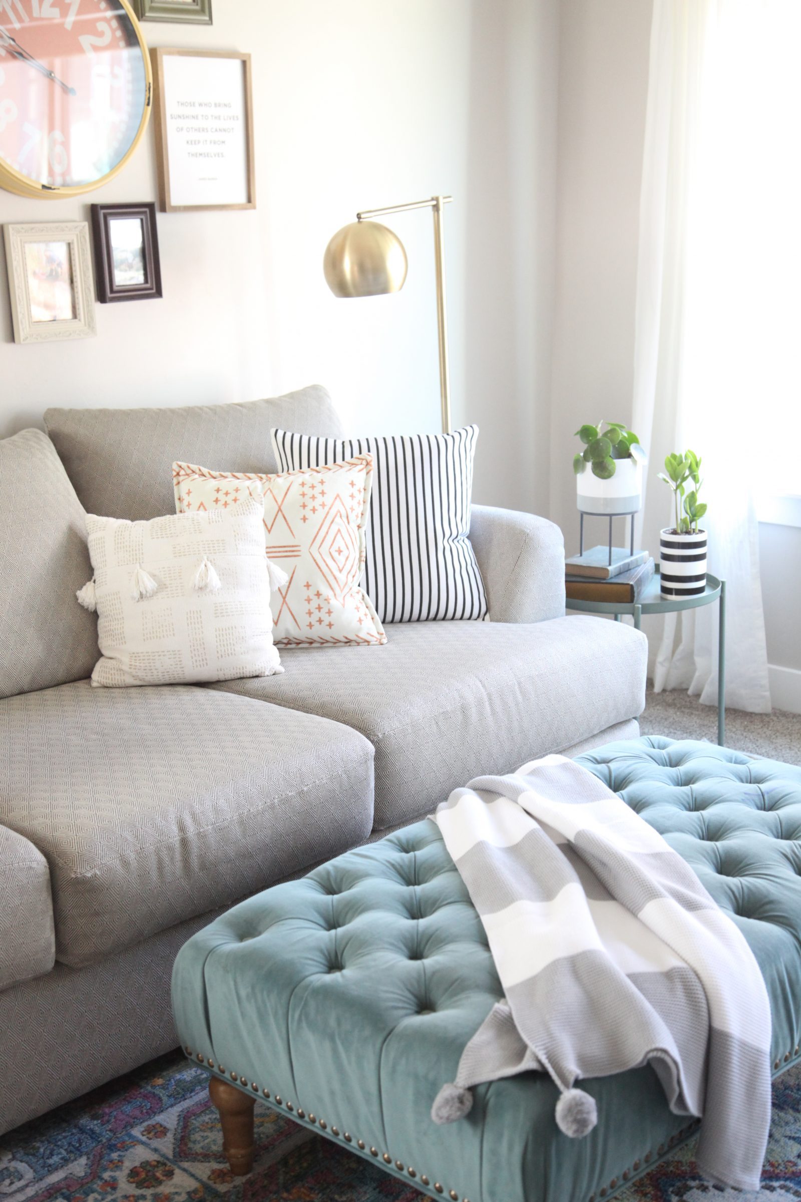 How to Freshen Up your Living Room: 4 Simple Ideas + a tutorial featured by Top US Craft Blog + The Pretty Life Girls