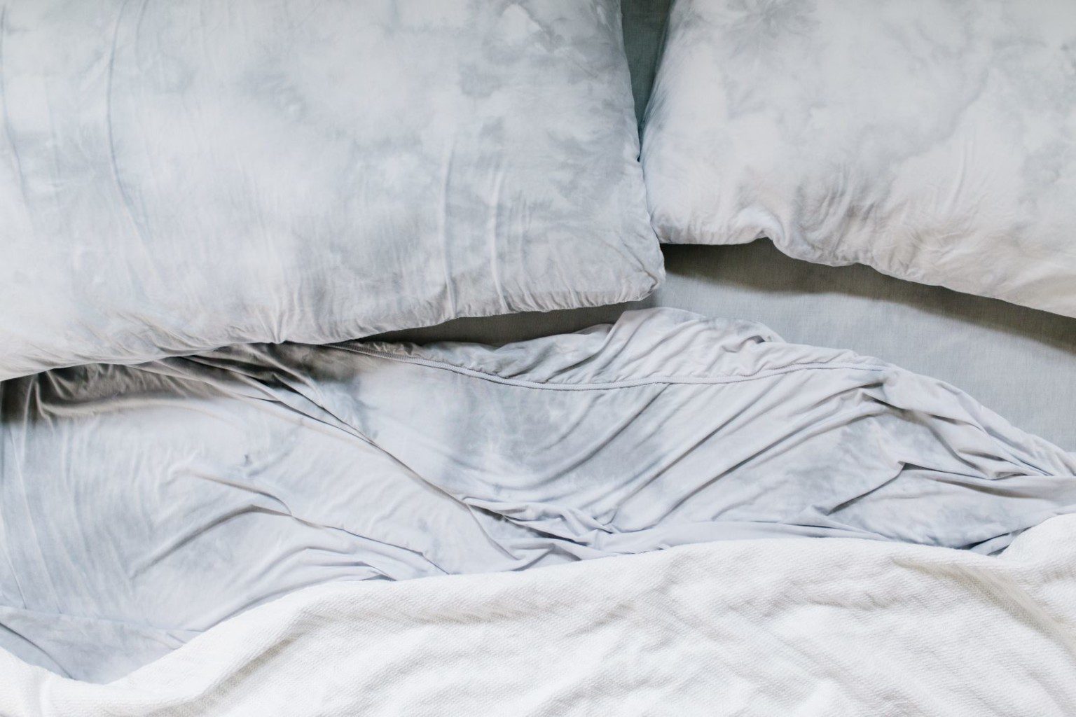 How to Make Ice Dye Sheets | The Pretty Life Girls