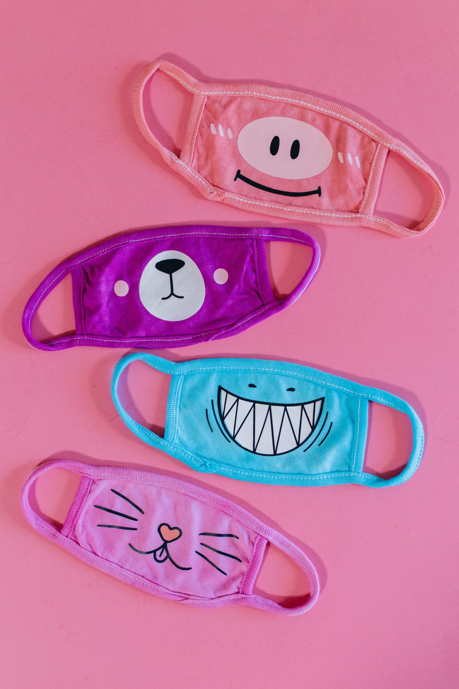 Back to School Crafts: Animal Face Masks for Kids + a tutorial featured by Top US Craft Blog + The Pretty Life Girls