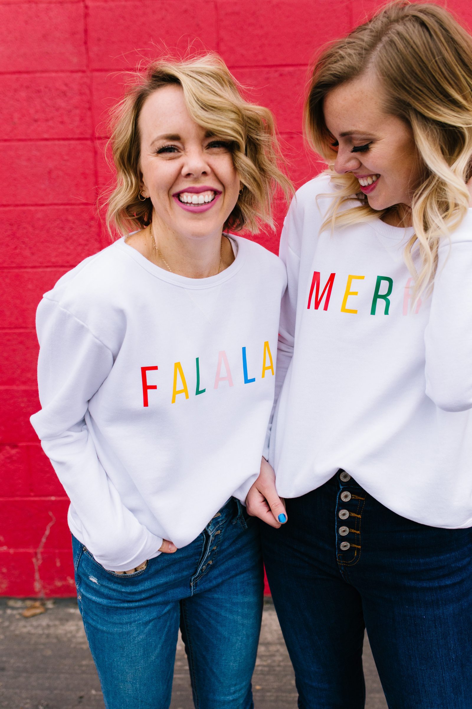 DIY Christmas Sweatshirt with HTV + a tutorial featured by Top US Craft Blog + The Pretty Life Girls