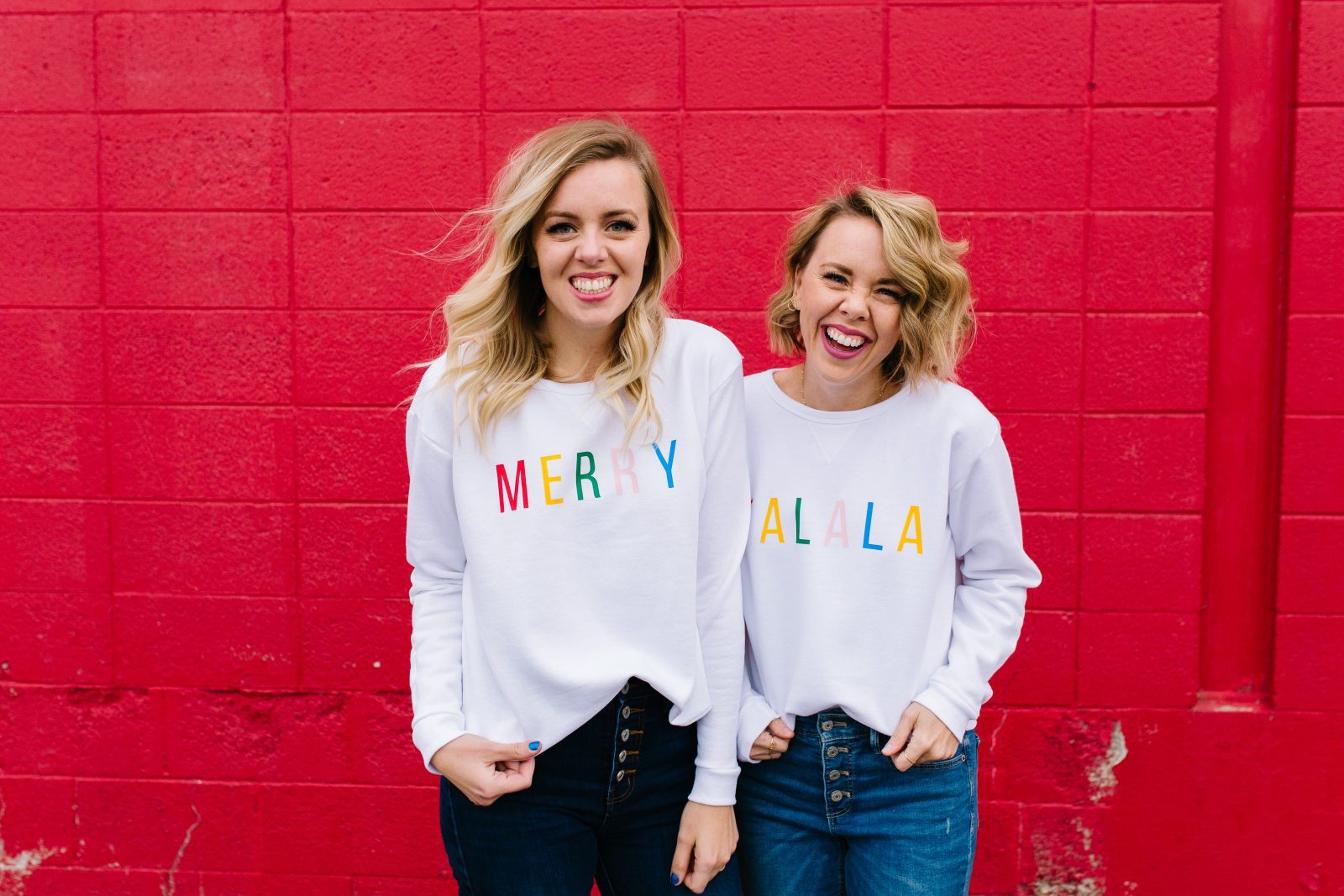 DIY Christmas Sweatshirt with HTV + a tutorial featured by Top US Craft Blog + The Pretty Life Girls