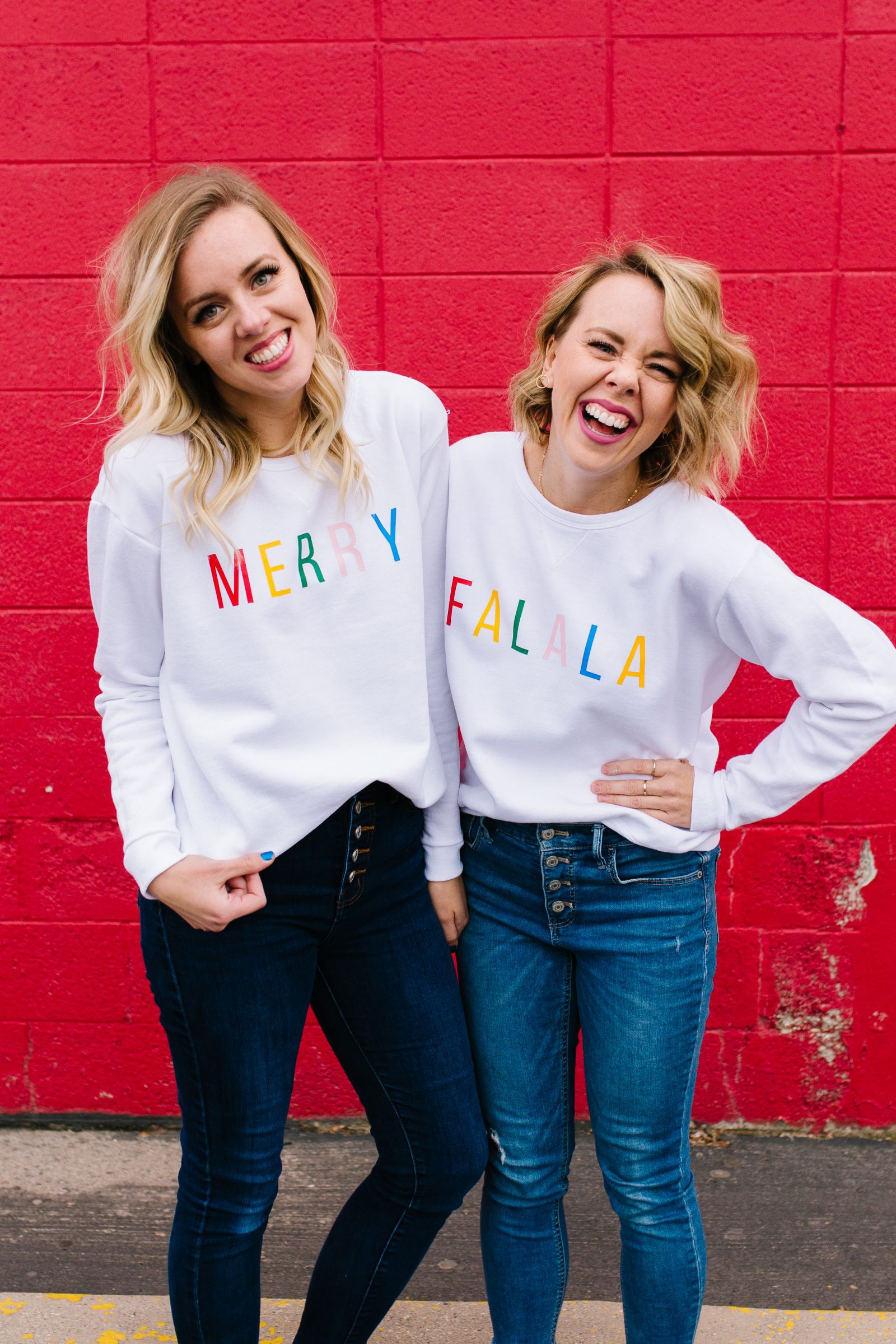 DIY Christmas Sweatshirt with HTV + a tutorial featured by Top US Craft Blog + The Pretty Life Girls