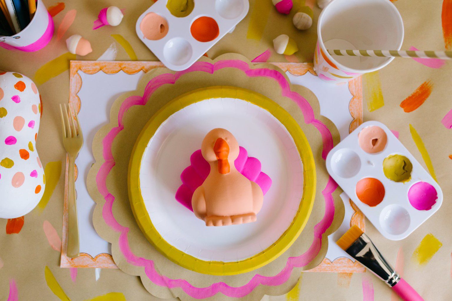 A Crafty Kids Thanksgiving Table The Pretty Life Girls   PLG Thanksgiving Tablescape 16 1536x1024 