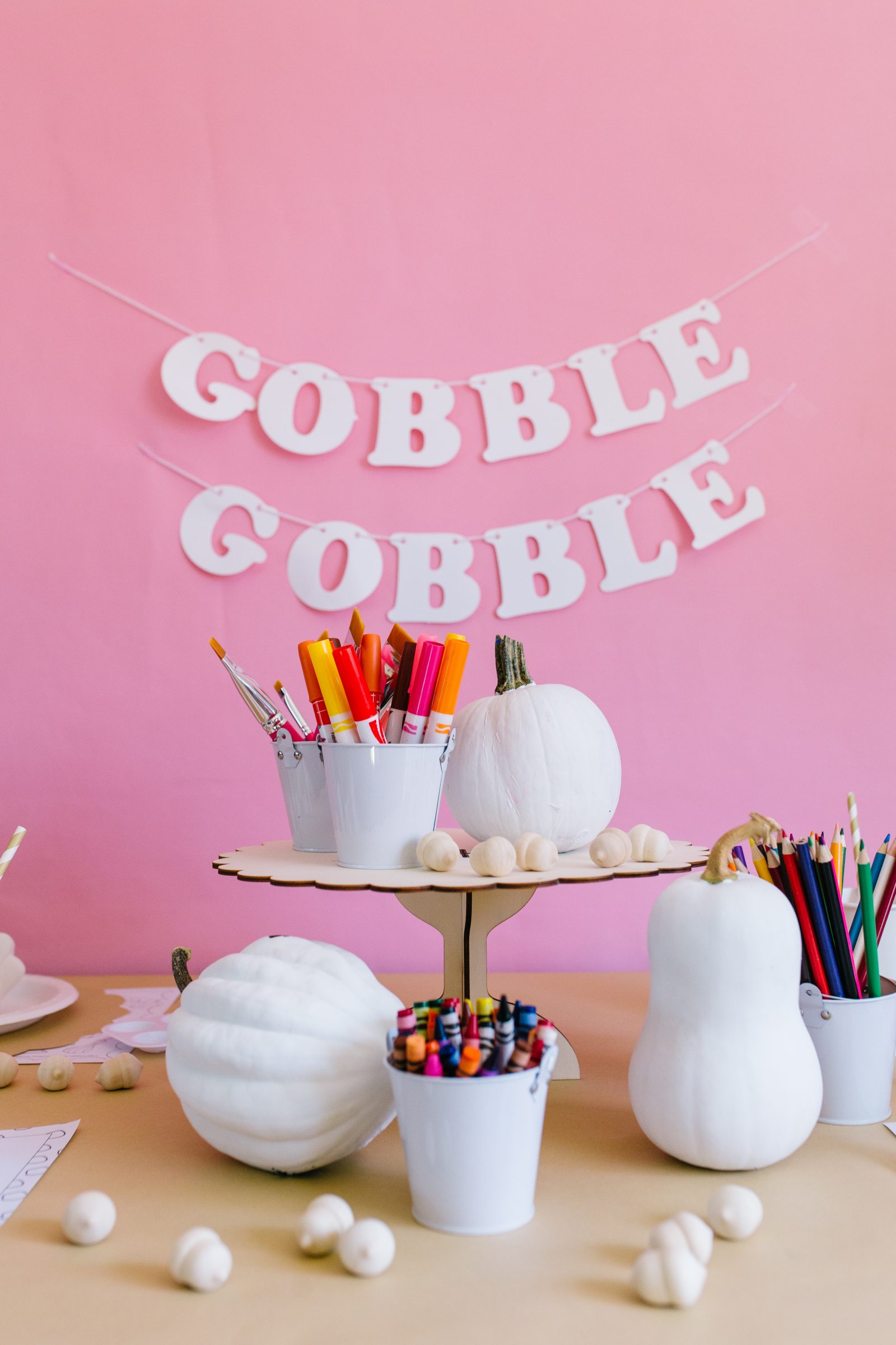 A Crafty Kids Thanksgiving Table + a tutorial featured by Top US Craft Blog + The Pretty Life Girls