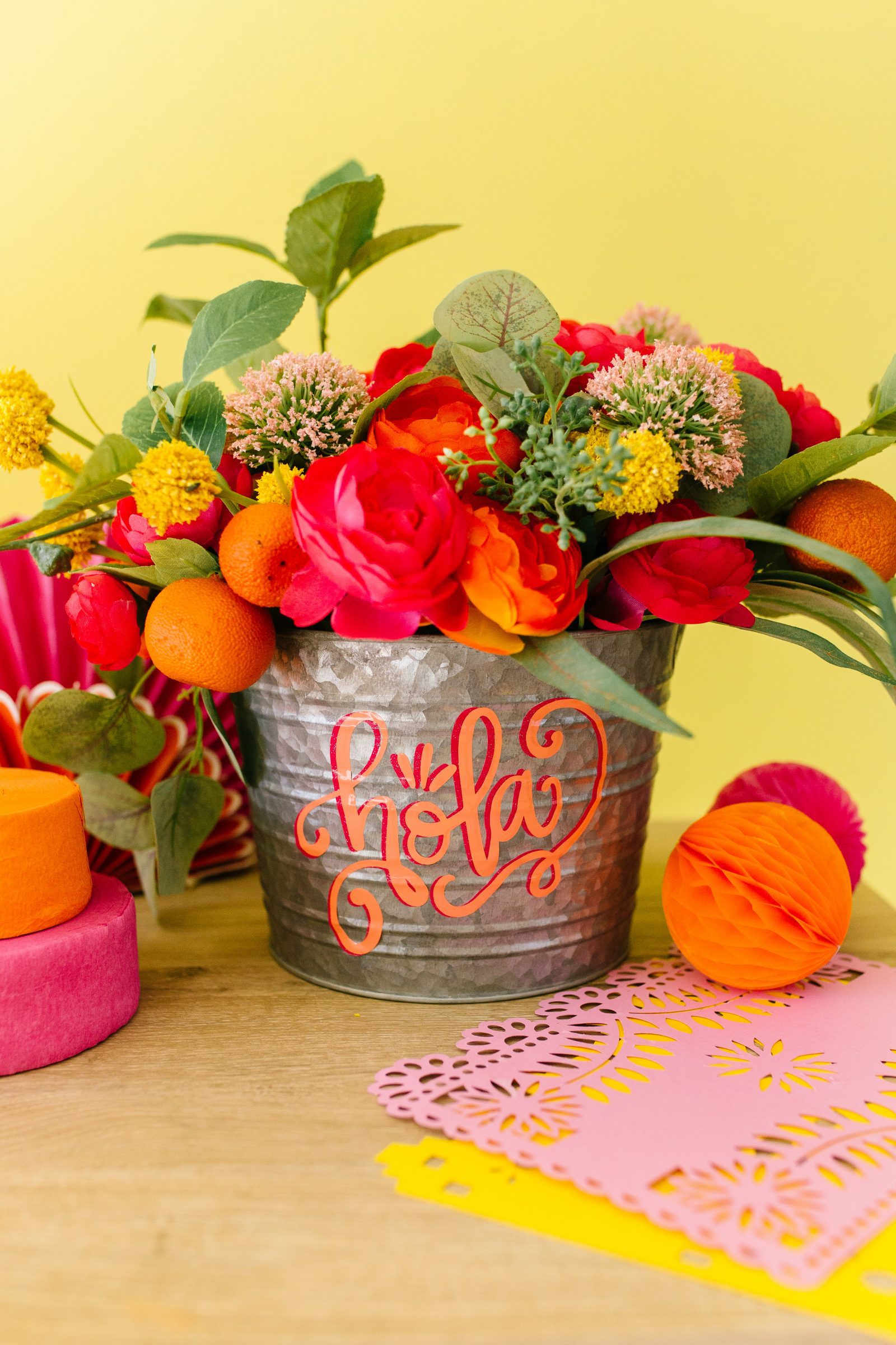 DIY Cinco de Mayo Table Centerpiece + a tutorial featured by Top US Craft Blog + The Pretty Life Girls