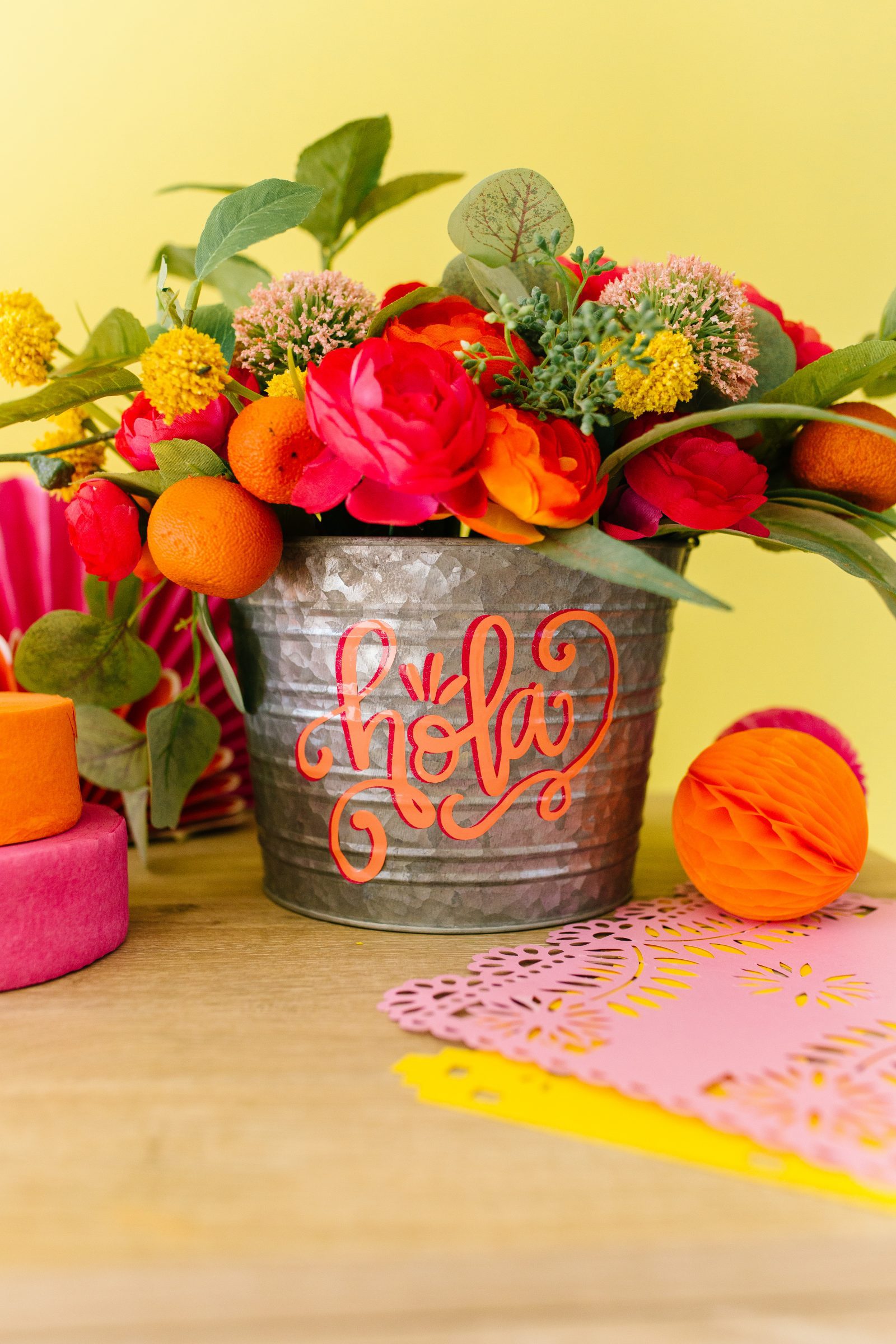 DIY Cinco de Mayo Table Centerpiece + a tutorial featured by Top US Craft Blog + The Pretty Life Girls