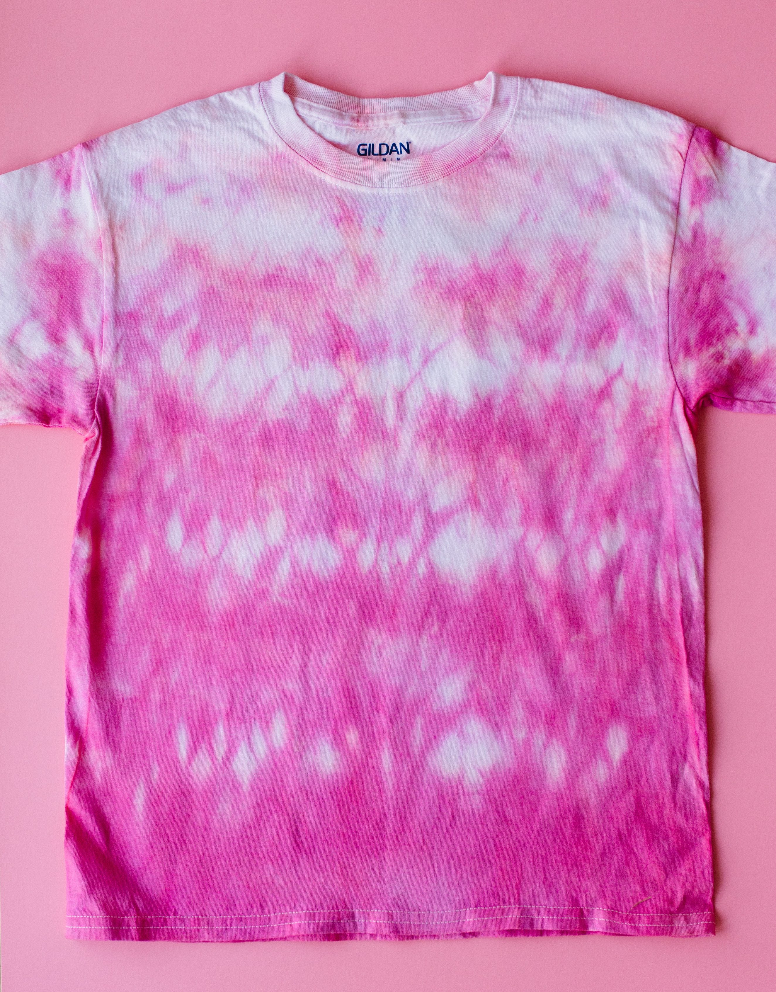 5 Tie Dye Techniques to Try + a tutorial featured by Top US Craft Blog + The Pretty Life Girls