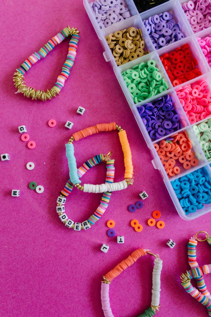 Diy Clay Bead Bracelets The Pretty Life Girls