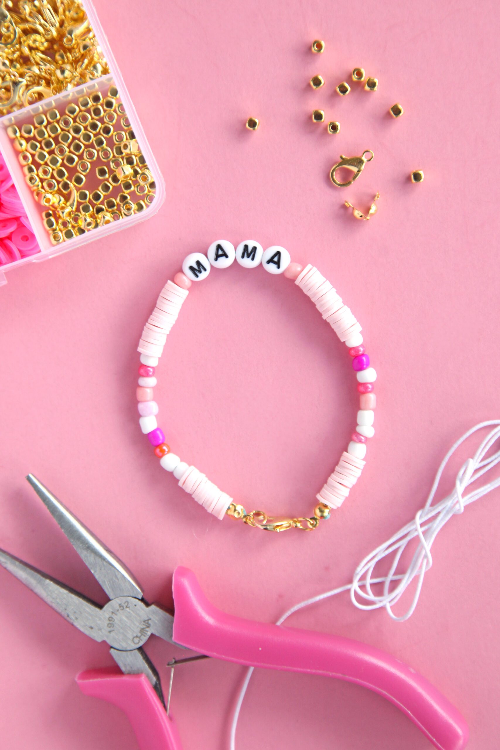 How-to-finish-a-bead-bracelet-6-easy-ways-clamshell-bead-tip