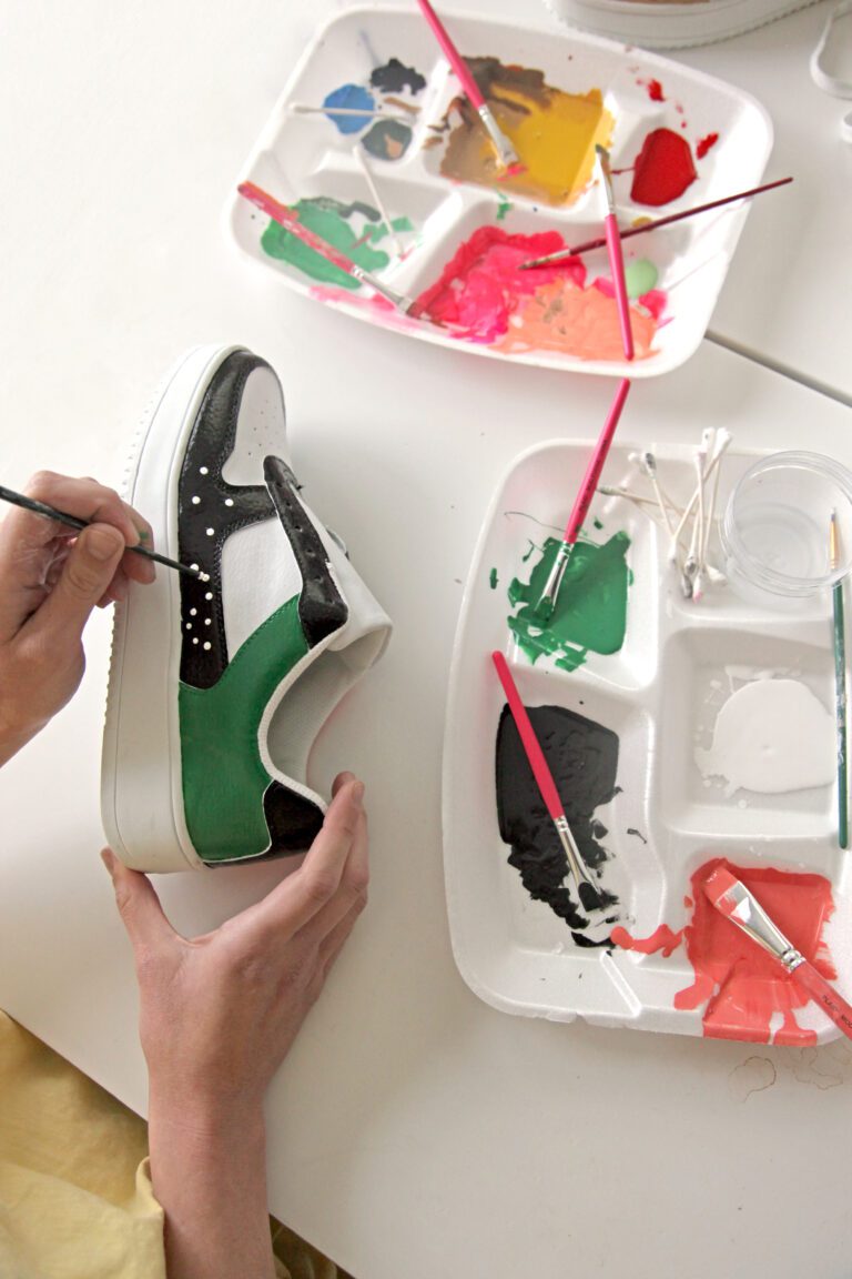 DIY Painted Sneakers The Pretty Life Girls